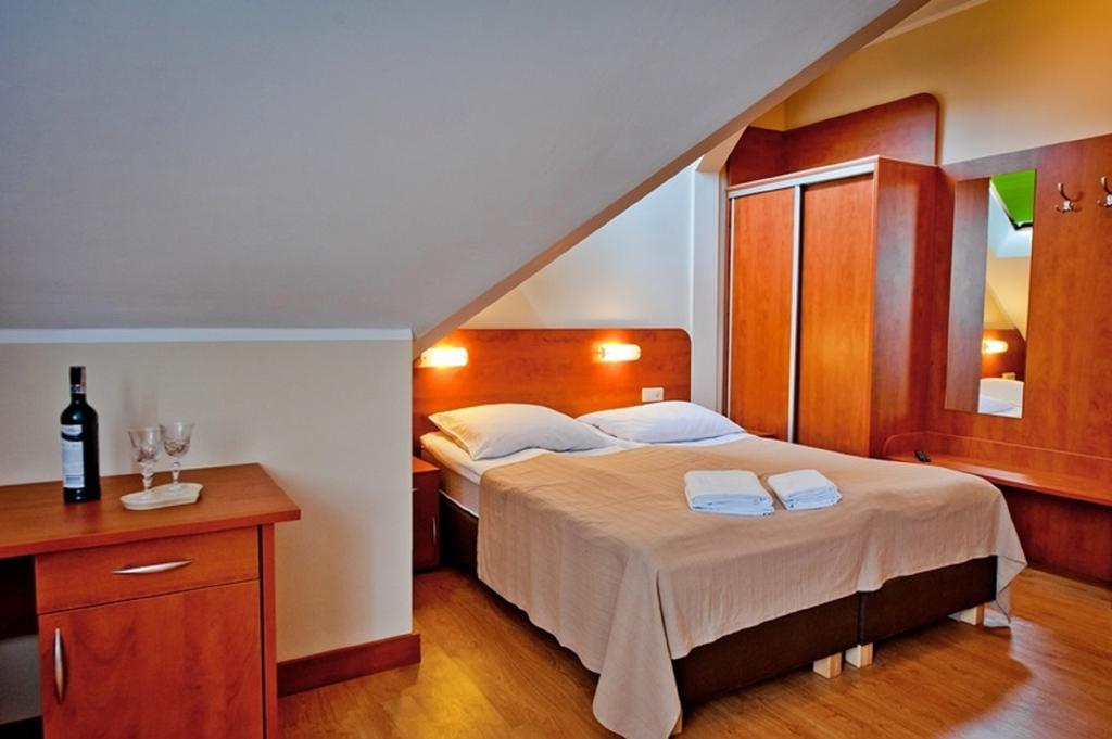 Hl Lebski Apartamenty Łeba Szoba fotó