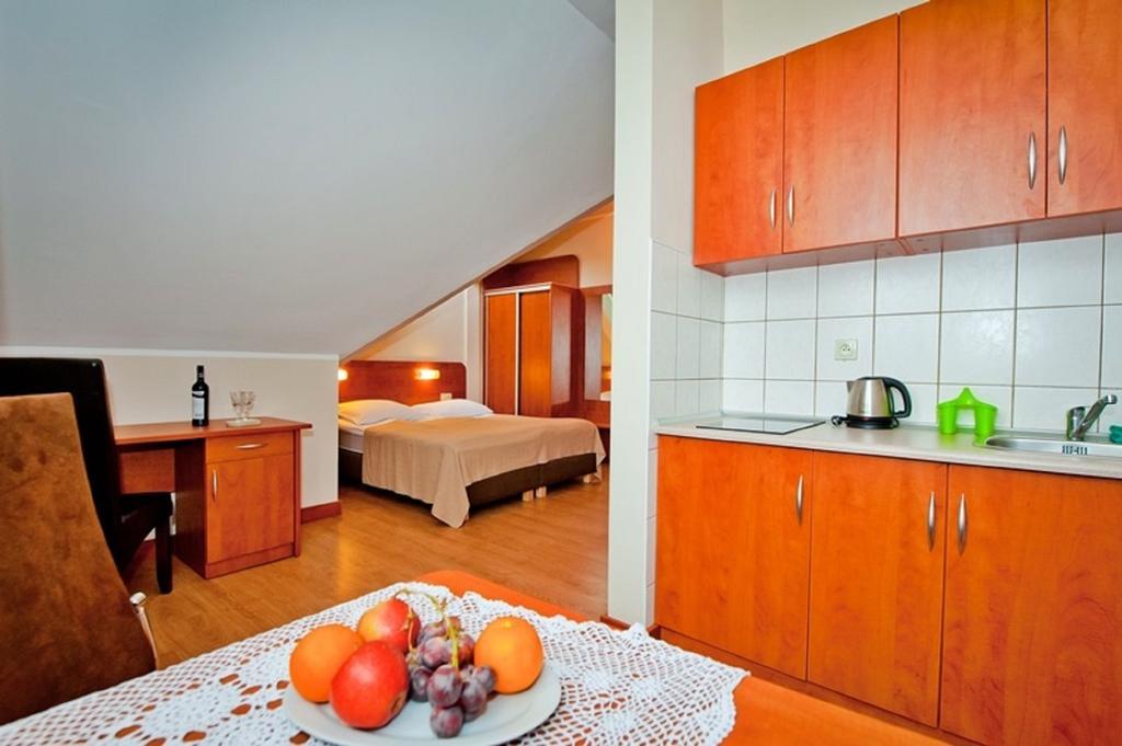 Hl Lebski Apartamenty Łeba Szoba fotó